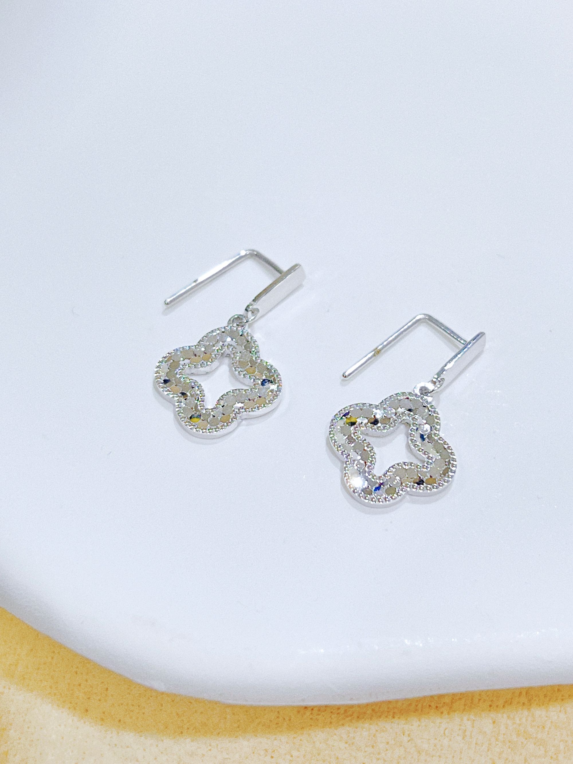 尚晶品珠宝铂金镂空鱼鳞纹四叶草星芒7字耳钉吊时尚闪耀耳饰PT950