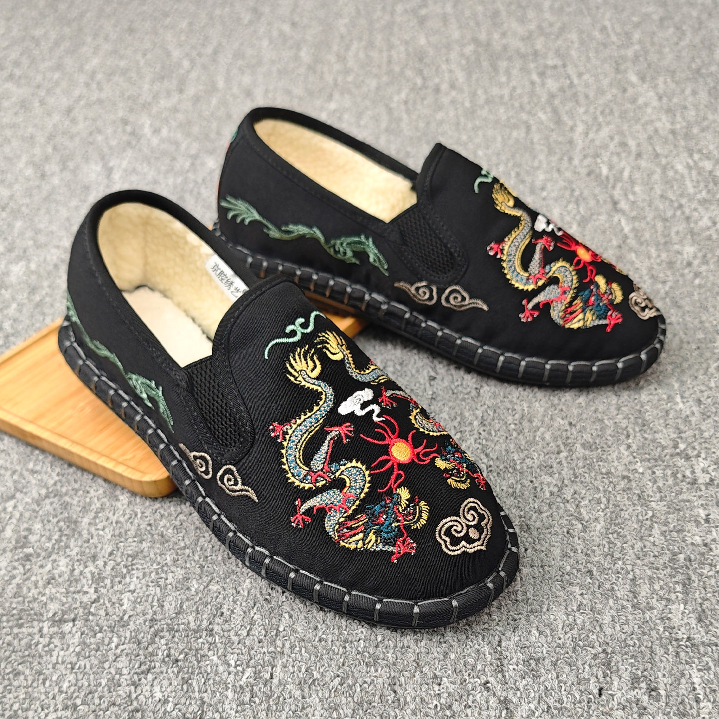 秋冬季加绒棉鞋老北京布鞋男中国风刺绣防滑懒人一脚蹬保暖软底鞋