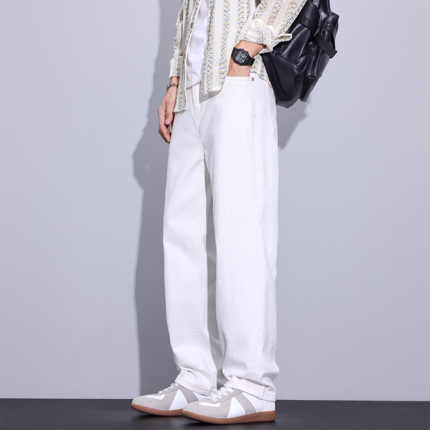 Kuvine2025秋季宽松直筒美式潮流舒适弹力经典水洗白色牛仔裤男士