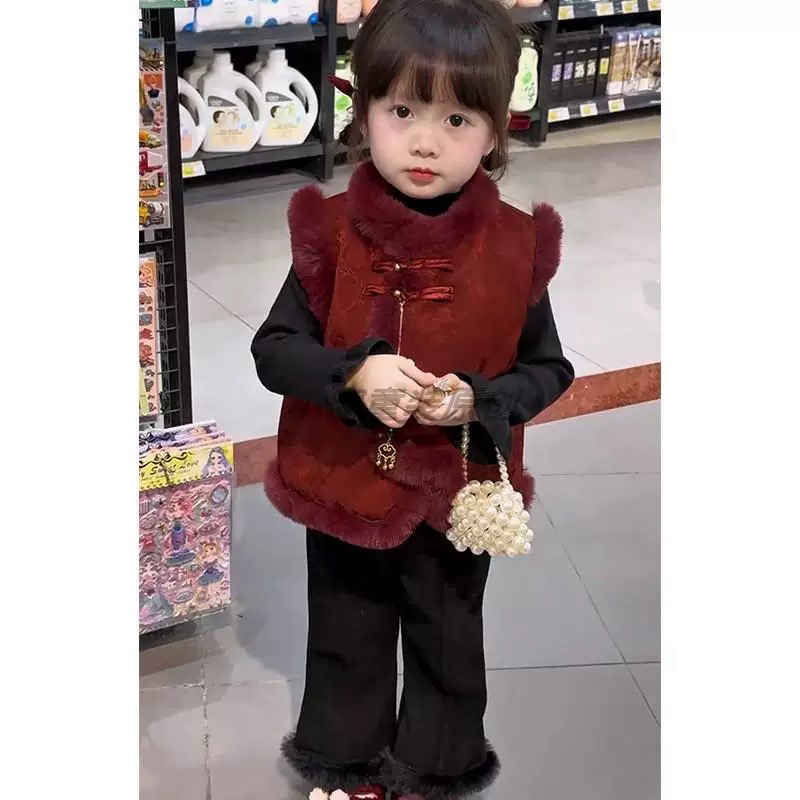 女宝宝过年唐装中式红色马甲秋冬2025新款儿童国风喜庆坎肩拜年服
