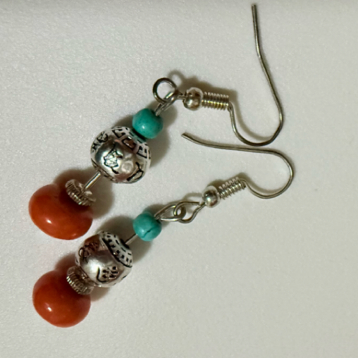 铁合金无非金属耳饰 民族风耳坠，美丽优雅！