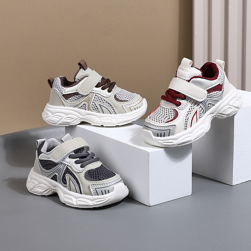 儿童运动鞋春秋新款男童透气网鞋女童老爹鞋软底轻便中小童跑步鞋