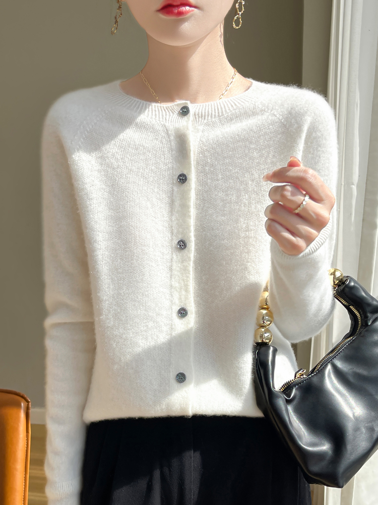 【一线成衣】桂花针开衫纯色超柔软打底衫女早秋安迪绒上衣