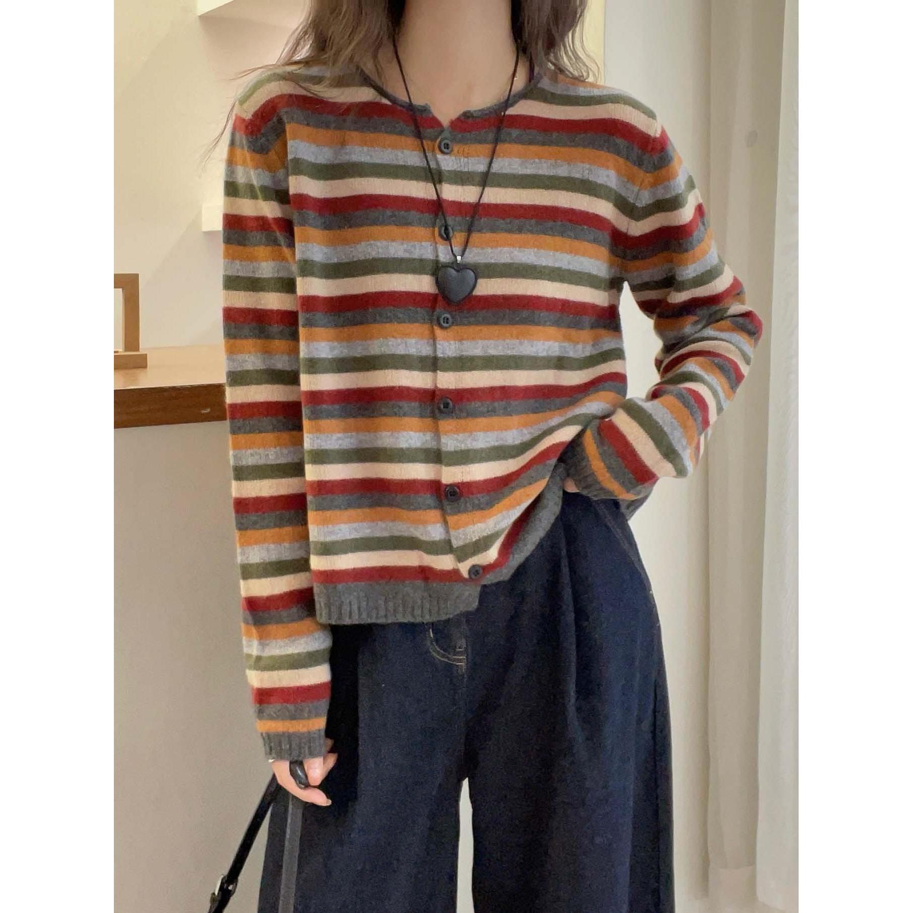 5096色条纹上衣女显瘦毛衣春秋宽松圆领套头针织衫