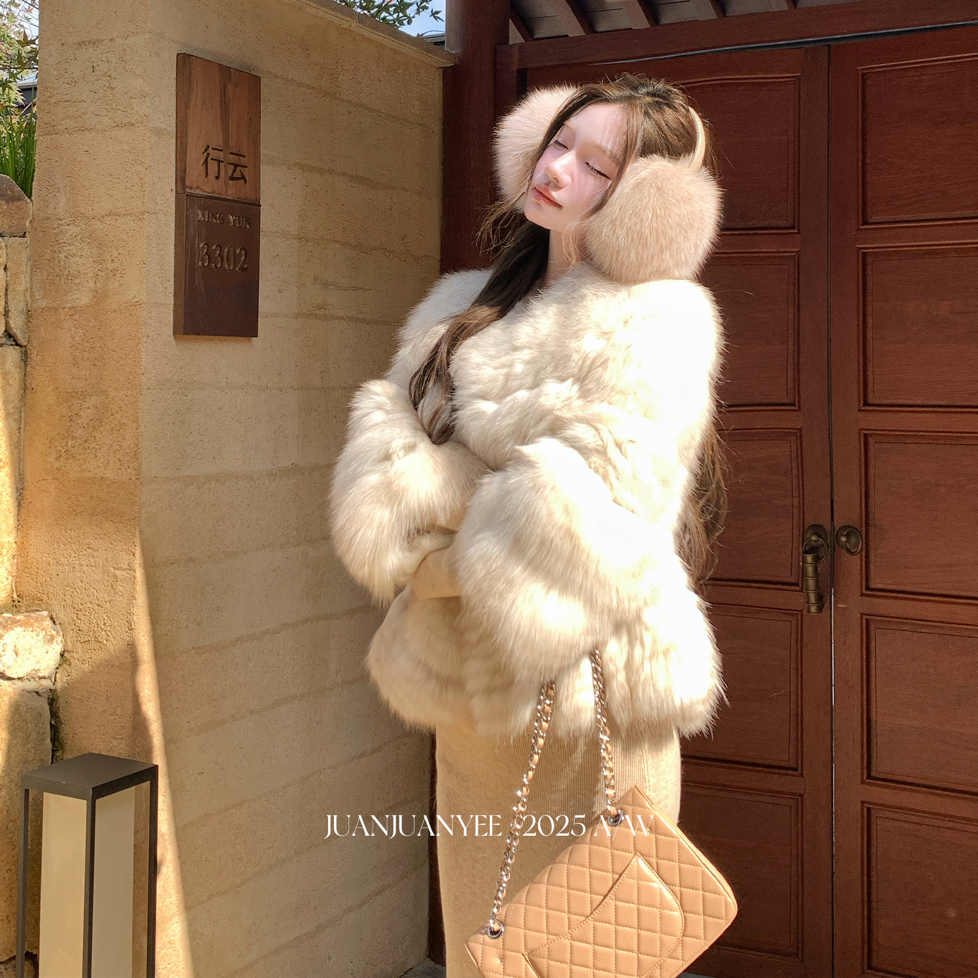 juanjuanyee【苏黎士小姐】芬兰进口saga级狐狸毛车条保暖皮草外套