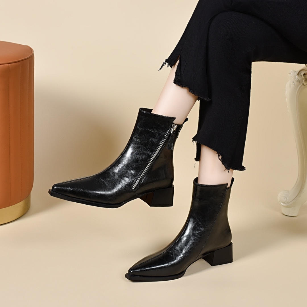 真皮粗跟短靴女尖头中跟瘦瘦靴加绒女鞋冬季2025新款棉皮鞋马丁靴