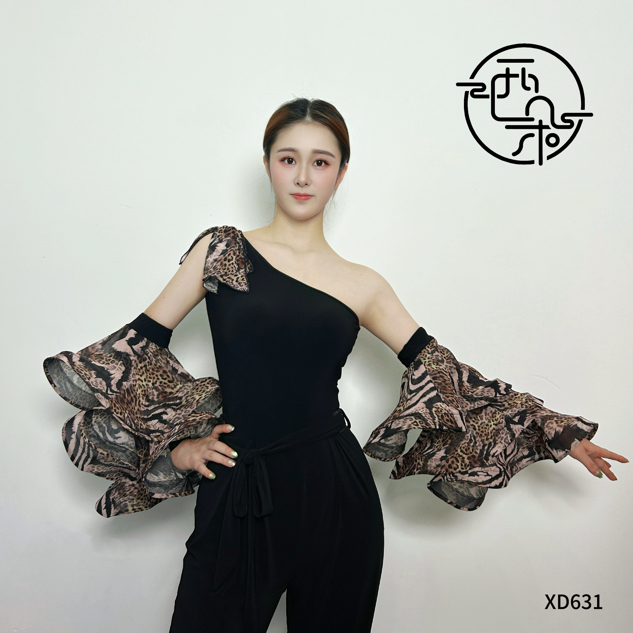 西朵舞服豹纹波点蛋糕袖斜肩上衣摩登舞新品练功服XD631