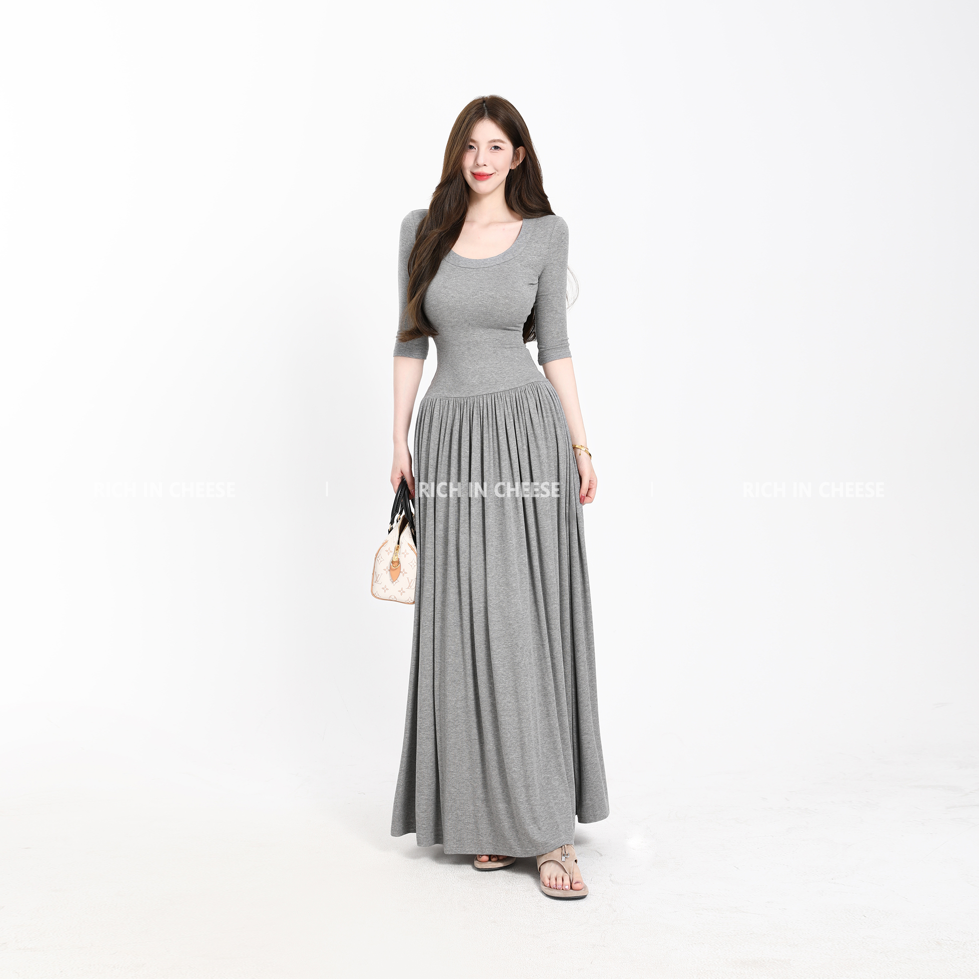 舒胡蕾 素颜女神 芭蕾风收腰修身流行针织长裙时尚气质收腰连衣裙