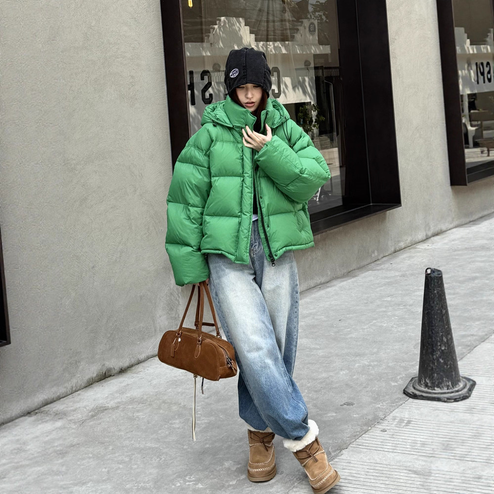 欧货短款鹅绒服女90白鹅绒宽松加厚保暖抗寒时尚面包外套潮2025新