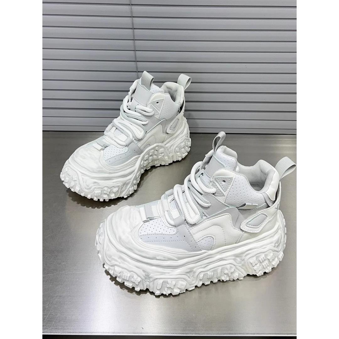 万达撤柜欧洲站2025春季新款高帮女鞋厚底溶解鞋擦色休闲百搭面包