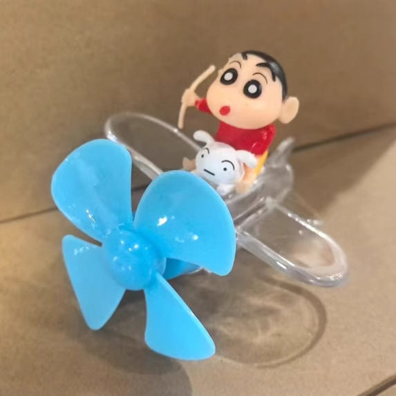 风力发光小飞机玩具汽车电动车小飞机风力发电亮光彩灯车载小飞机