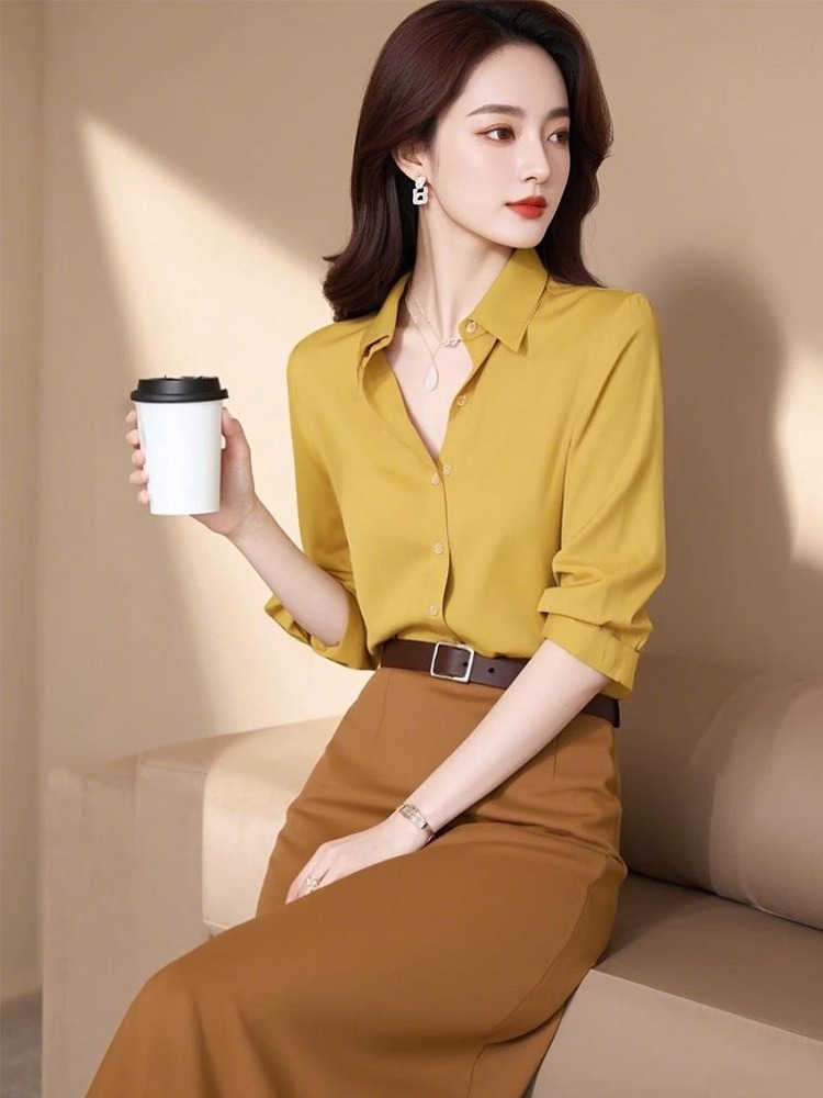 2025超火秋装搭配一整套气质减龄小香风高级感黄色衬衫半身裙套装