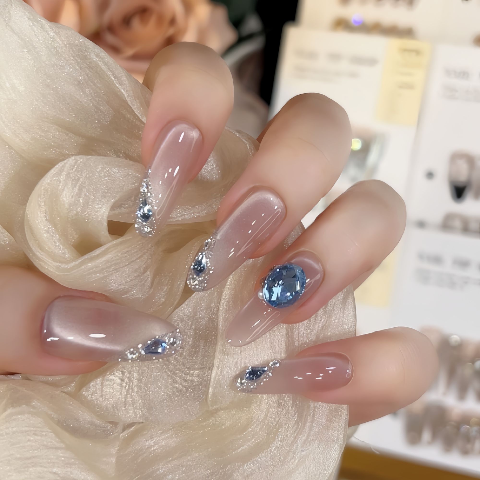 【指尖泪】纯手工穿戴甲高级轻奢夏日新款气质显白可拆卸美甲贴片