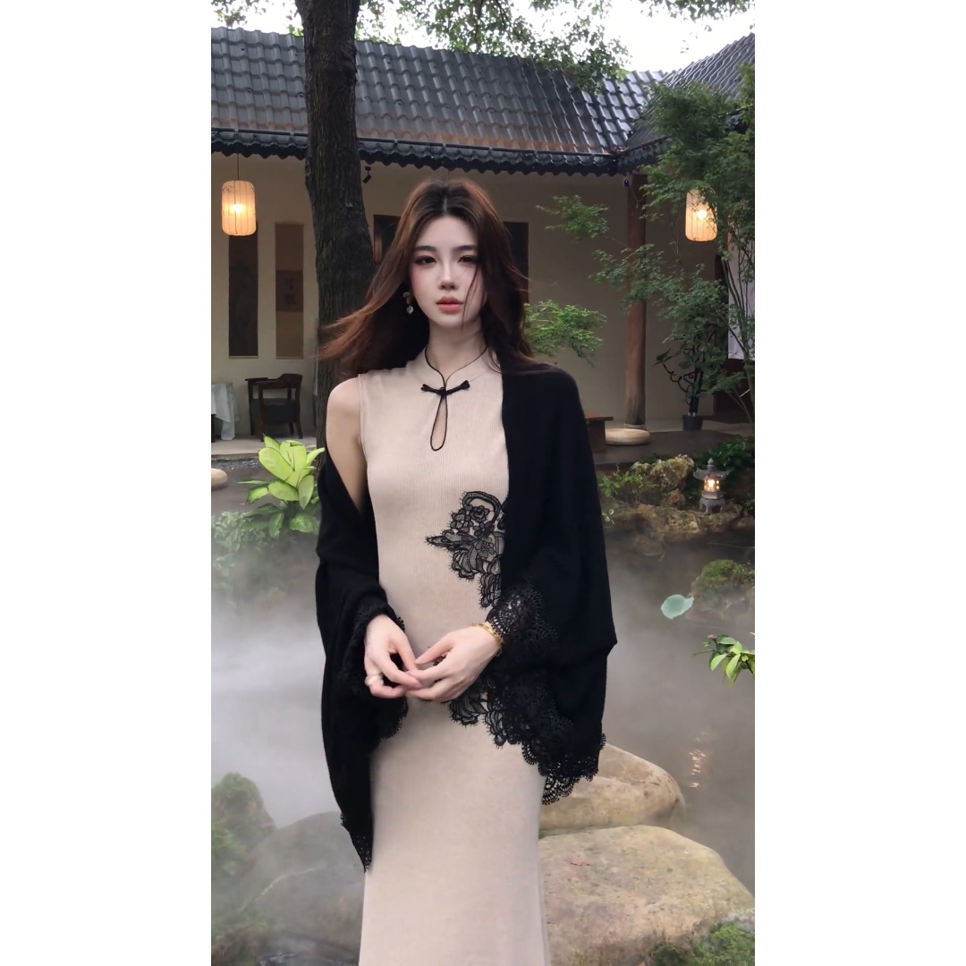 INS CEC新中式国风秋季新款无袖旗袍连衣裙女蕾丝拼接披肩套装