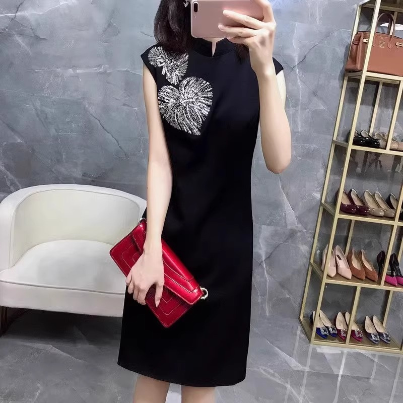 法式连衣裙女夏2025新款潮裙子时尚显瘦高端短袖夏季女装改良旗袍