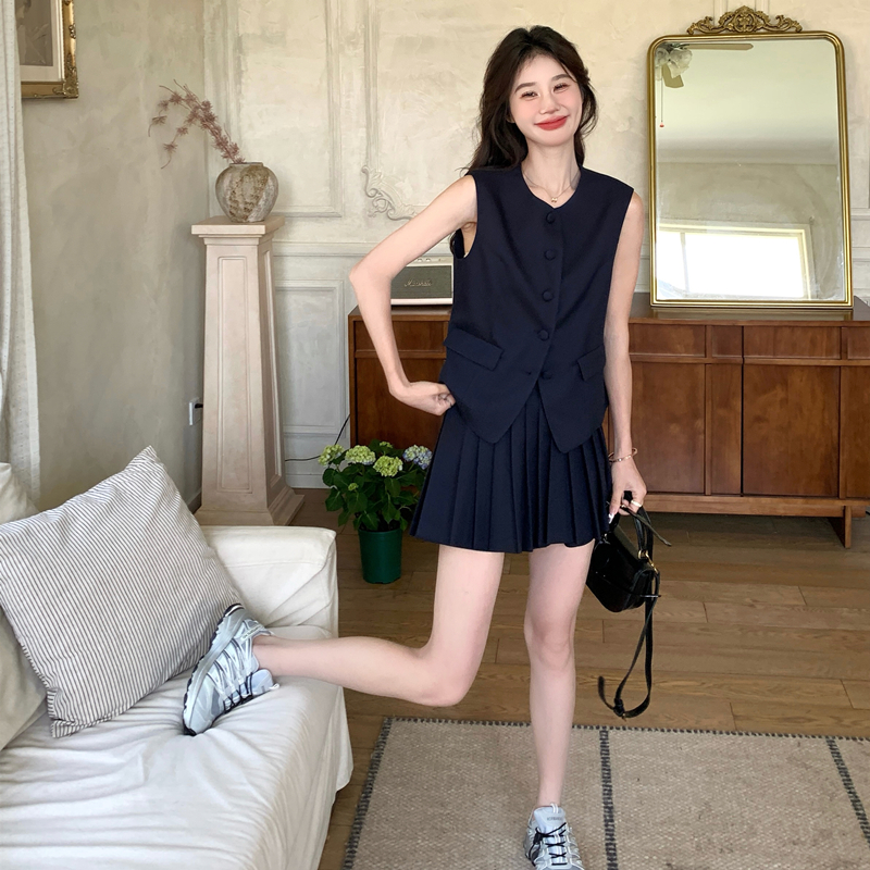 法式高级感两件套装裙女夏季学院风女夏小香风马甲时尚百褶短裙子