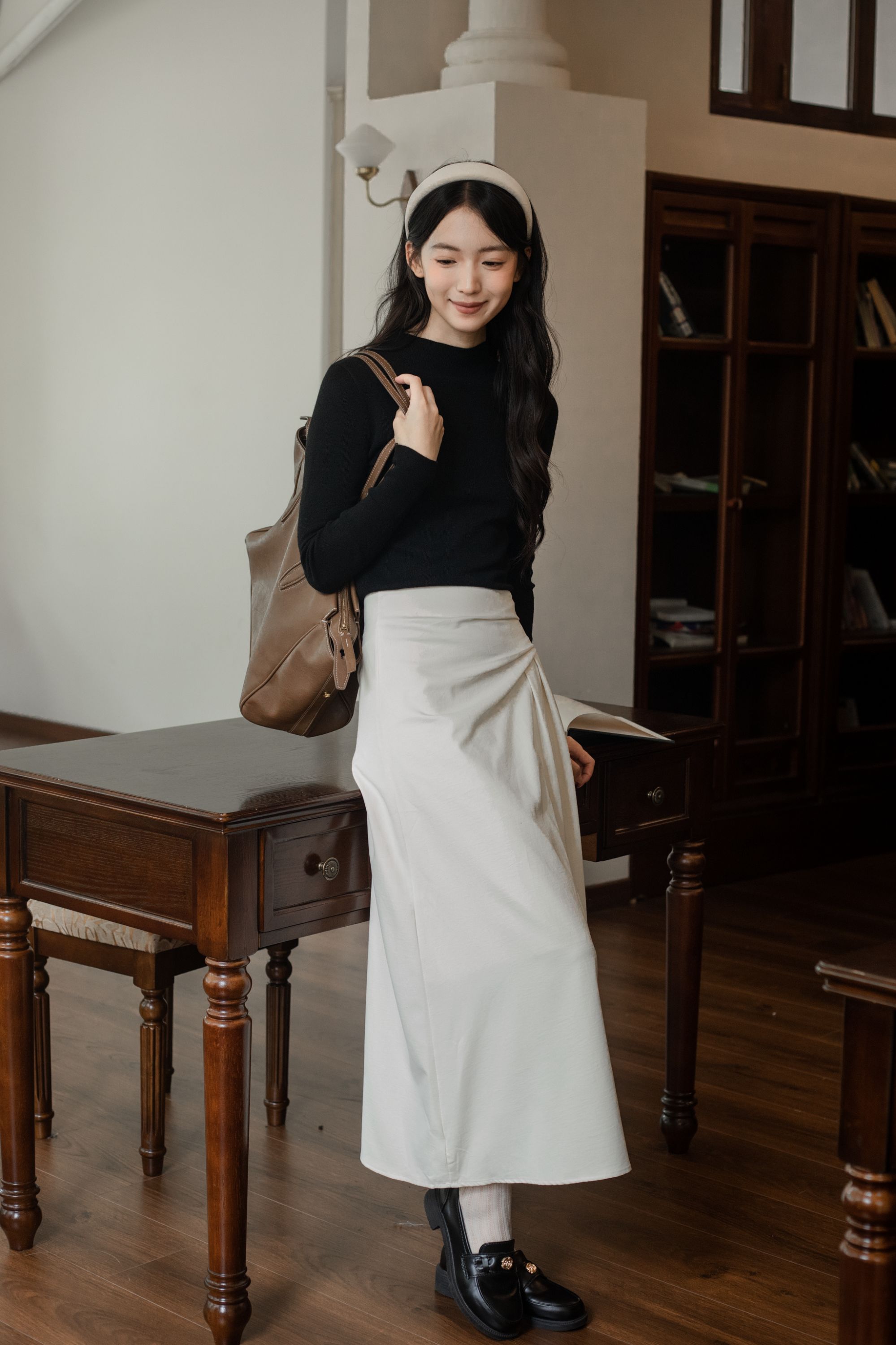 2025早秋穿搭女装新款韩系半高领针织长袖上衣轻熟风半身裙两件套