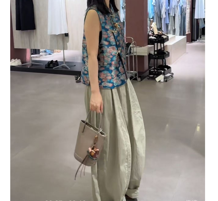 时尚潮流百搭精品女装dgd3549