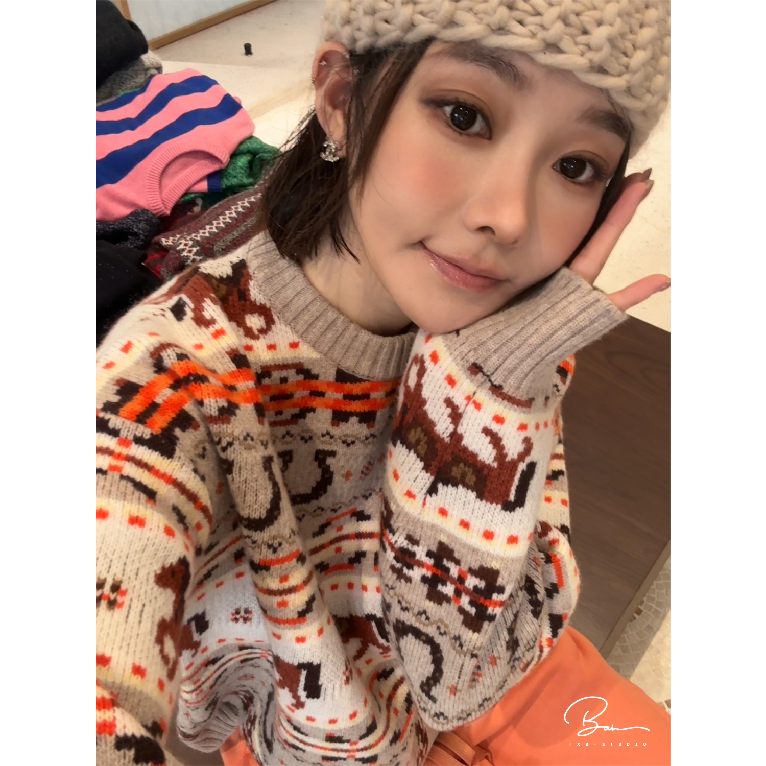 TXB “巡游木马”100羊毛舒适费尔岛提花花纱跨年圆领针织衫XB-7946