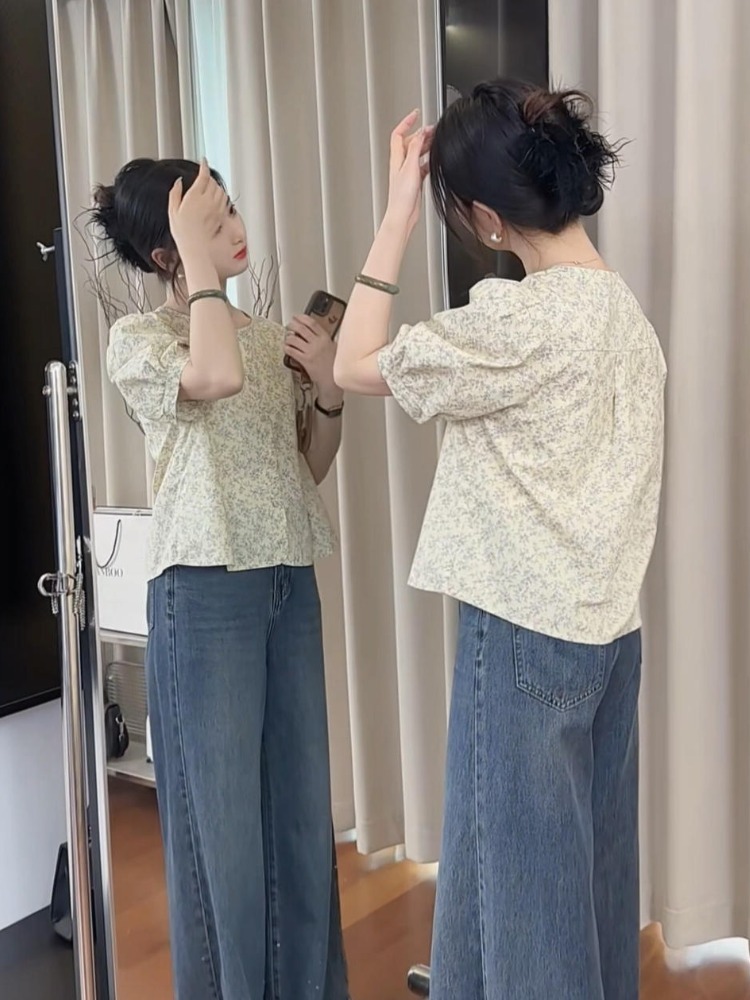 2025新款轻奢高级感减龄洋气宽松显瘦上衣碎花减龄短袖衬衫