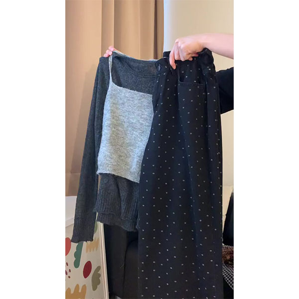 （现货）2025早秋针织挂脖叠穿背心加长袖女+百搭波点裤子时尚套装