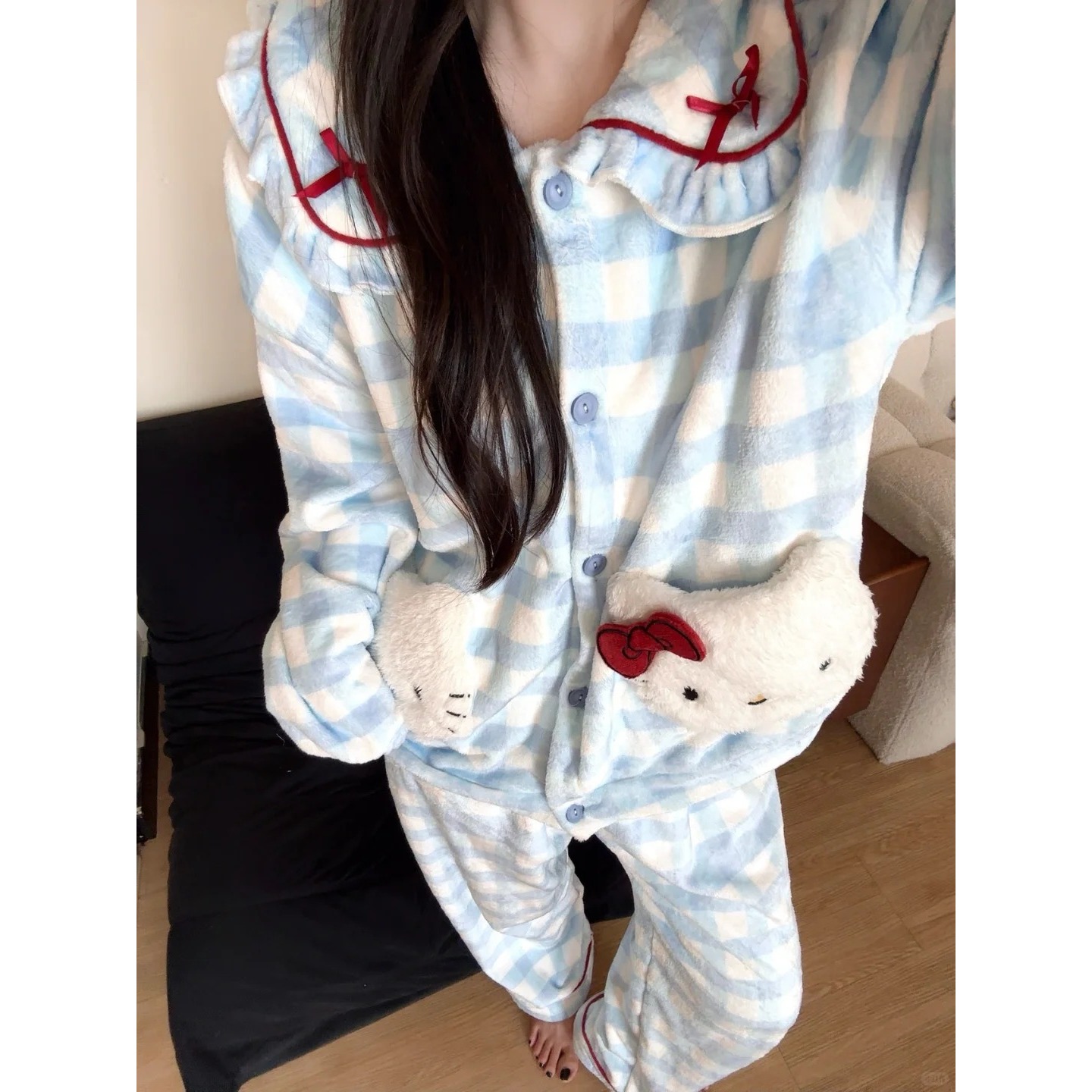 奶蓝Kitty秋冬珊瑚绒保暖睡衣卡通加厚甜美卡通ins连帽家居服套装