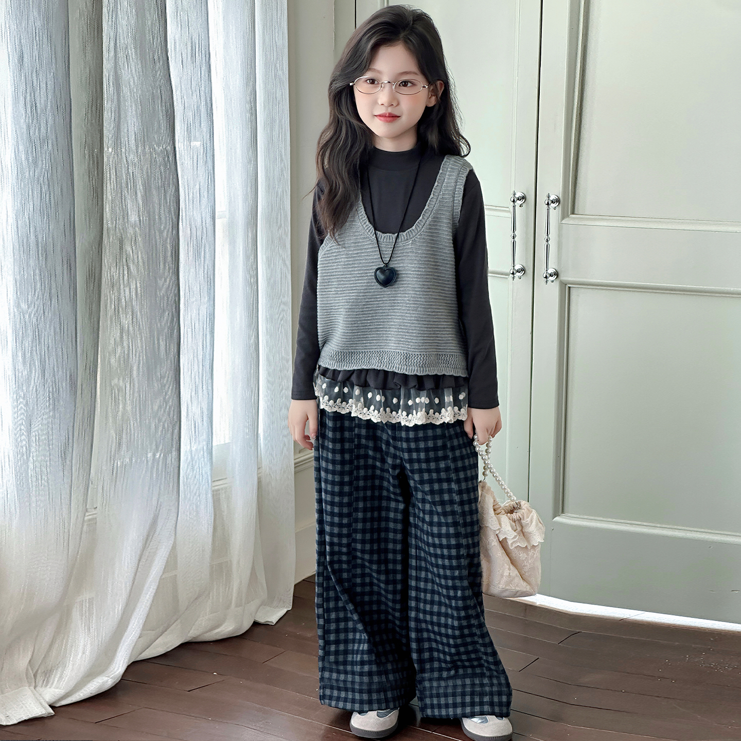 女童春秋马甲套装2025新款韩版大童时尚休闲洋气格子阔腿裤三件套