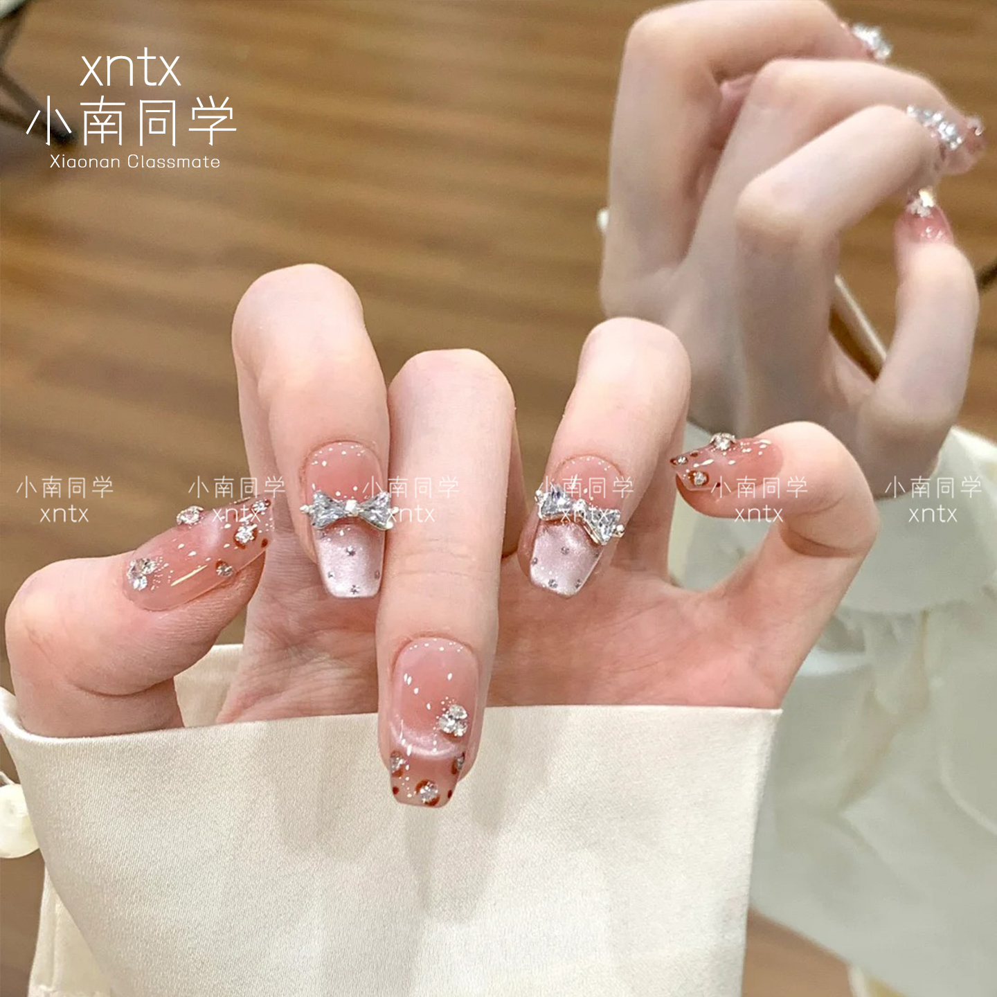 手工光疗指甲贴片2025新款甲片美甲贴片猫眼蝴蝶结新娘法式穿戴甲
