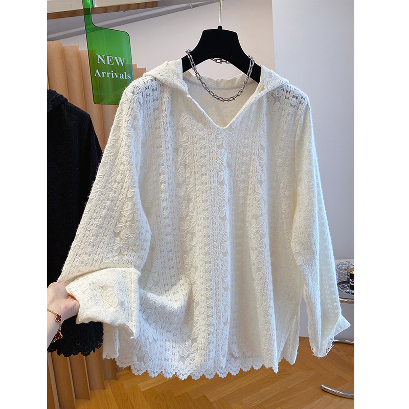 胖妹妹大码磨毛提花镂空连帽蕾丝衫女宽松叠穿遮肉百搭打底衫上衣