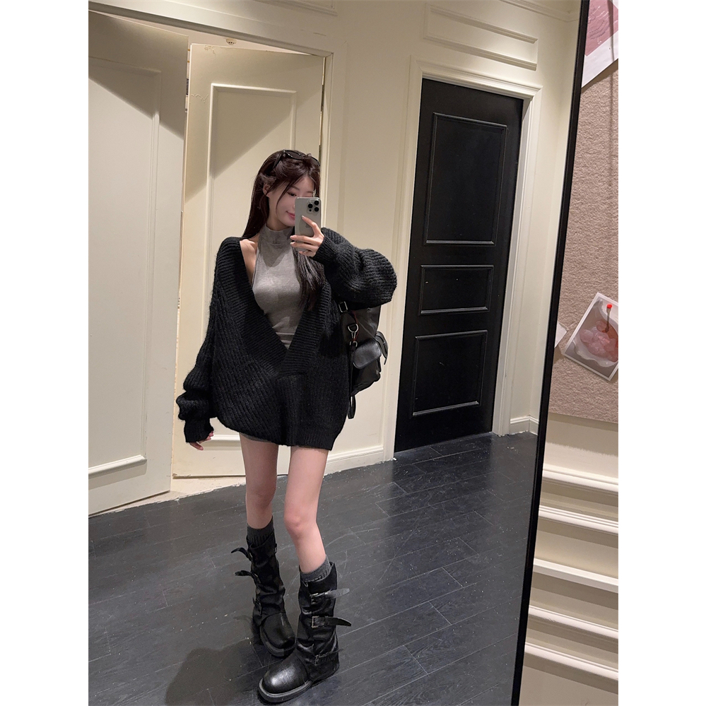 MO88ZSPF大码慵懒V领毛衣外套女秋季辣妹针织衫吊带背心裙两件套