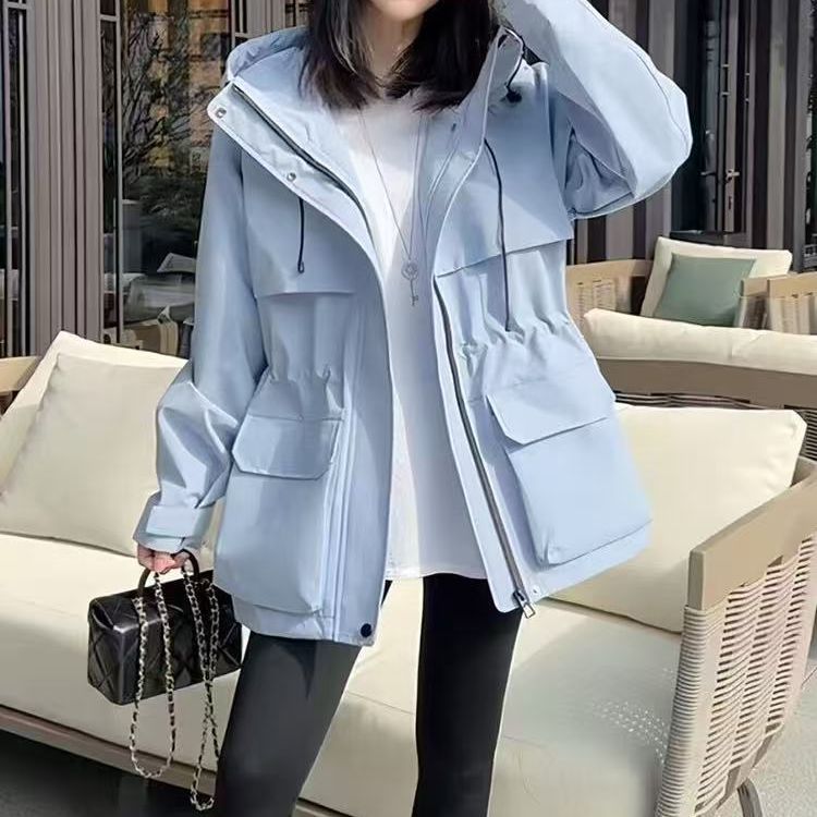 2025春秋新款女今年流行爆款连帽冲锋衣外套抽绳收腰风衣女上衣潮