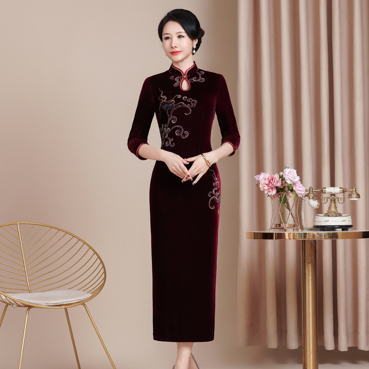 2025秋冬新款修身丝绒旗袍F110高级感喜婆婆喜妈妈敬酒服长款6XL