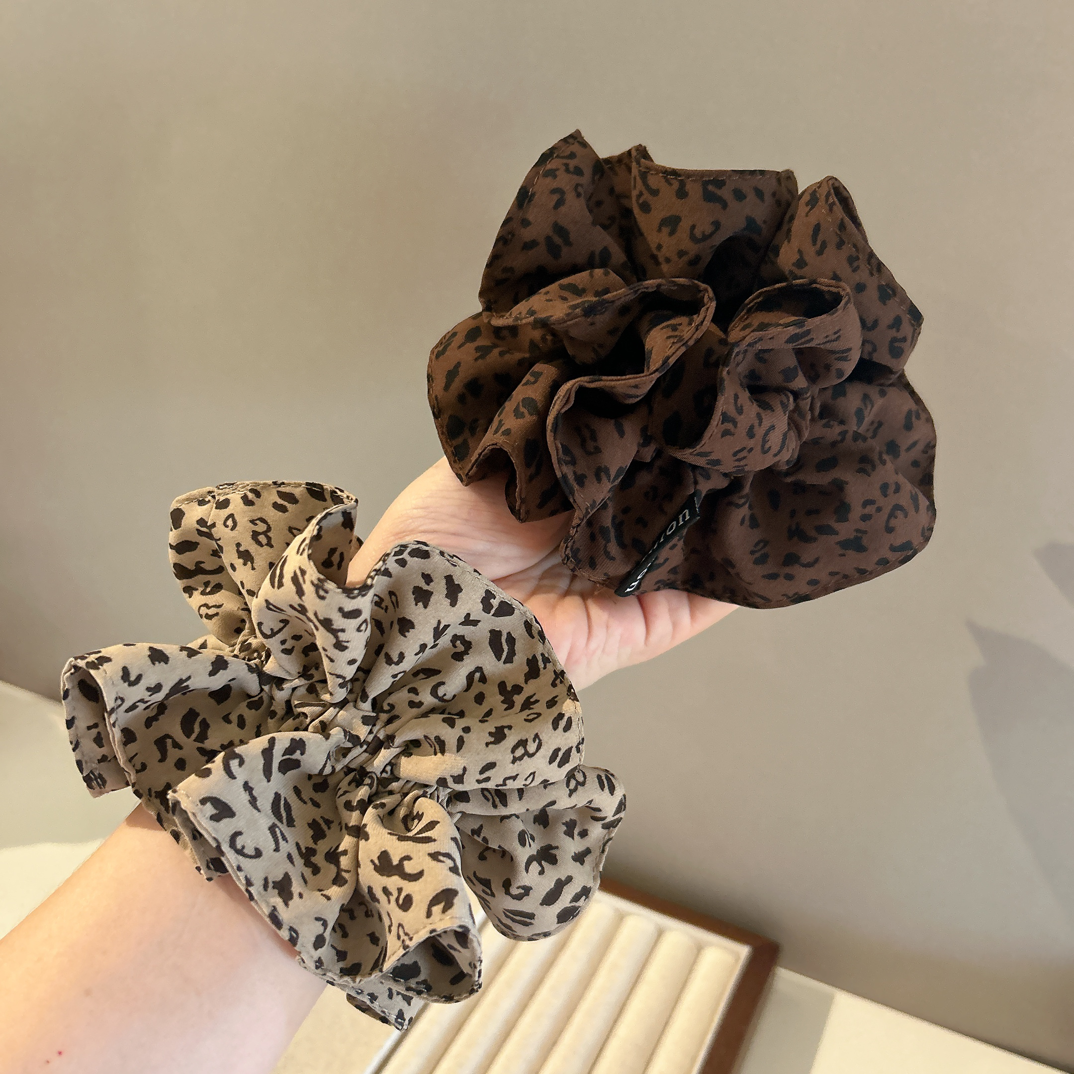 韩版小肠发圈女气质豹纹头绳2025秋冬新款韩系百搭简约发绳丸子头