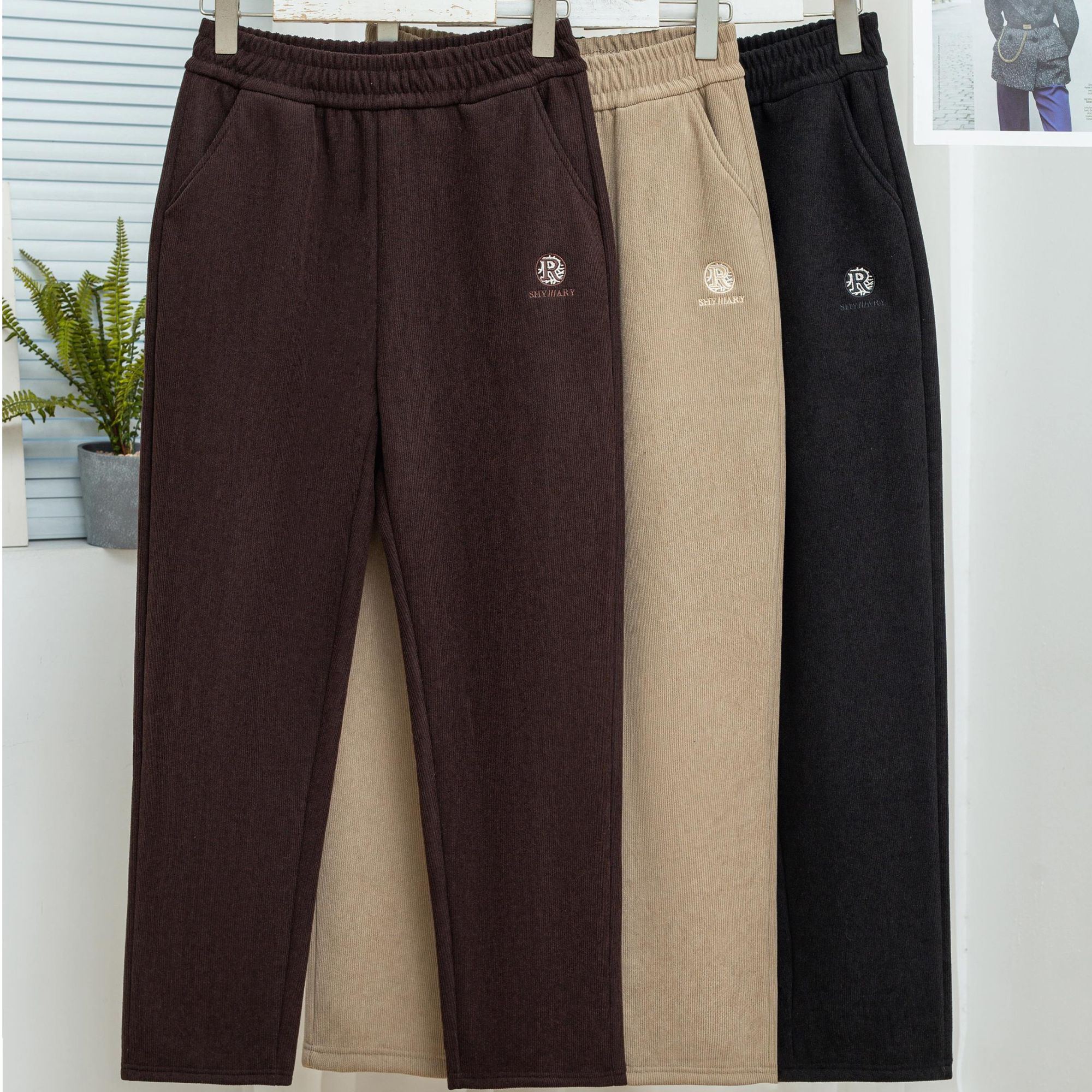 冬季新款修身直筒裤女裤加绒加厚百搭款时尚显瘦显高保暖休闲女裤