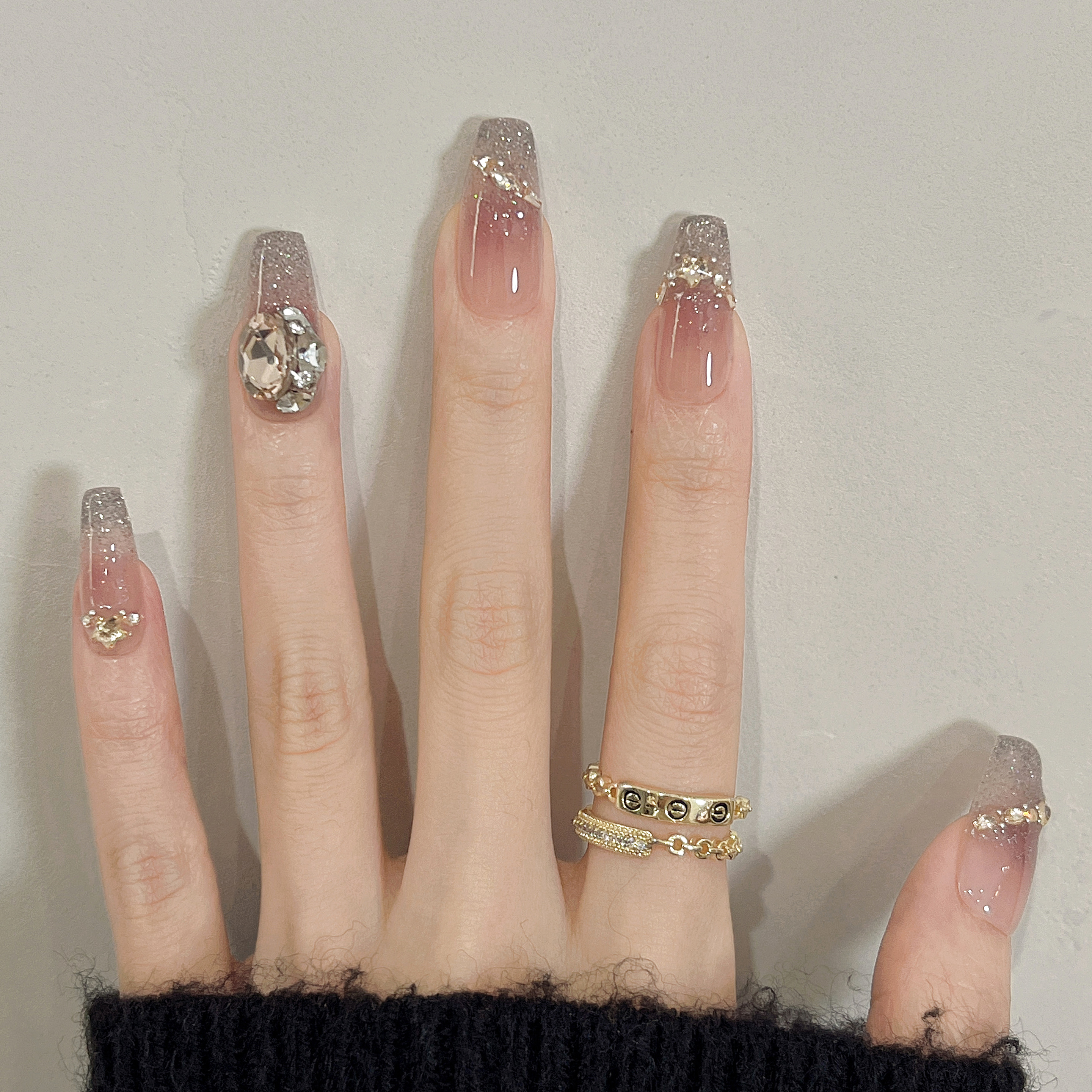 星链恒心 手工穿戴甲裸色细闪贴钻长梯高级气质温柔显白美甲贴片