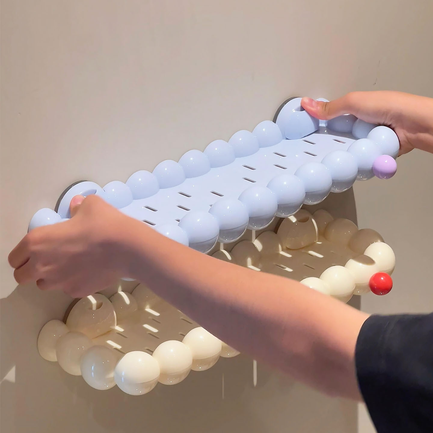 多巴胺云朵洗漱用品置物架免打孔壁挂式卫生间洗手台收纳架沥水架