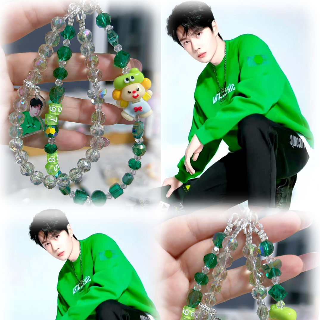 绿色水晶珠手机链，搭配一博挂坠，手工DIY制作～