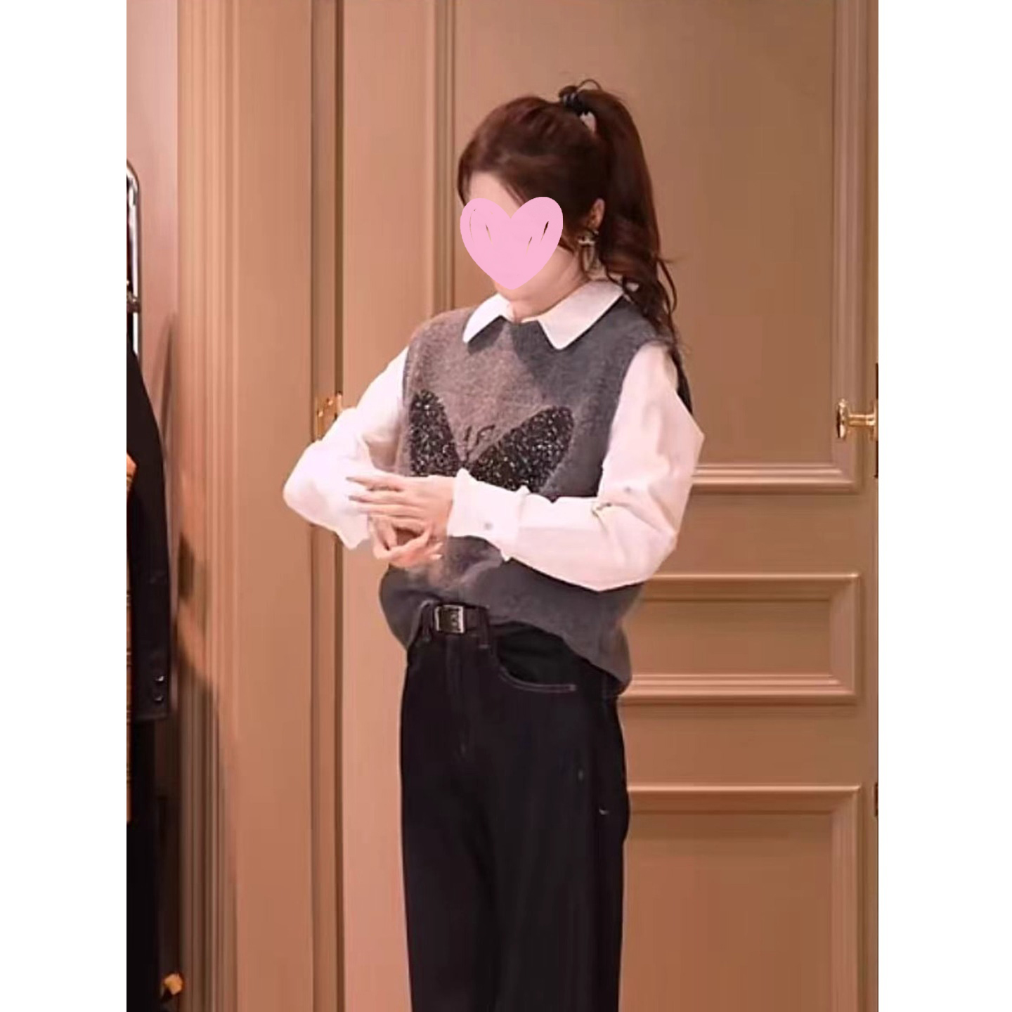 张元一同款女装法式时髦洋气镶钻蝴蝶结针织马甲背心女秋冬季上衣