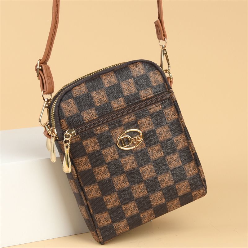 手机包女印花新款时尚小包妈妈斜挎包竖款百搭单肩包手机零钱包软