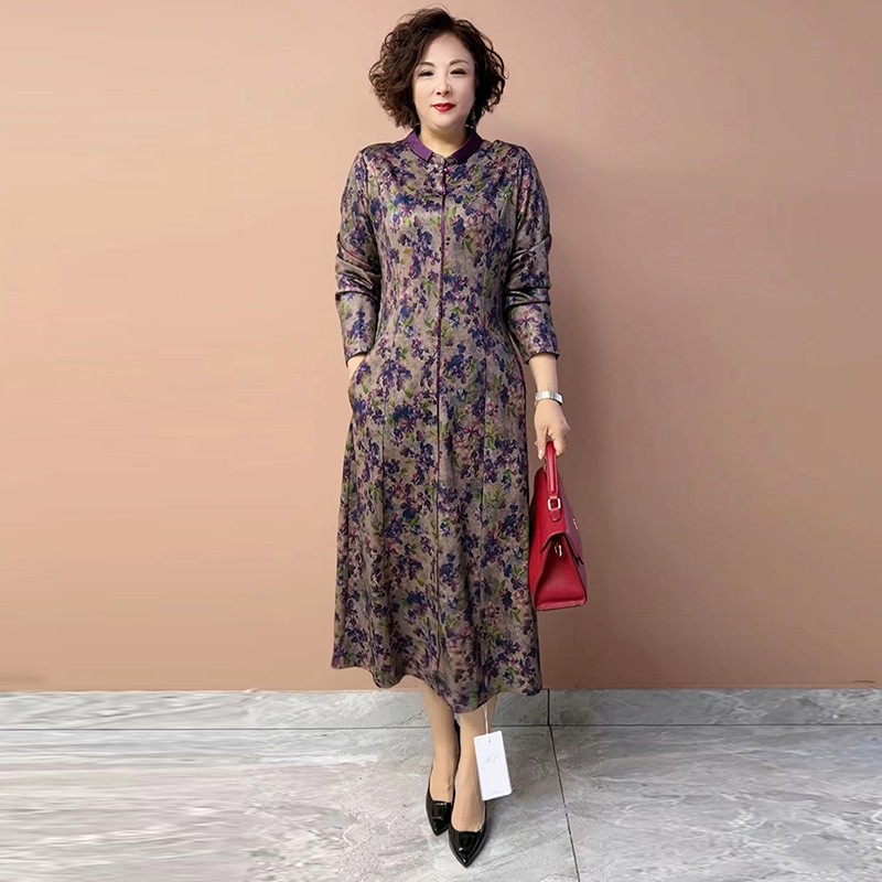 6201洋气妈妈连衣裙秋季新款锦棉碎花翻领遮肚显瘦50-60岁长裙85