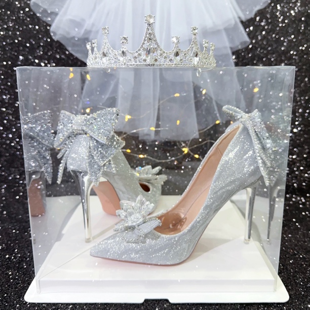 法式新娘秀禾婚纱高级感玻璃花头细跟高跟鞋结婚高端不累脚婚鞋女