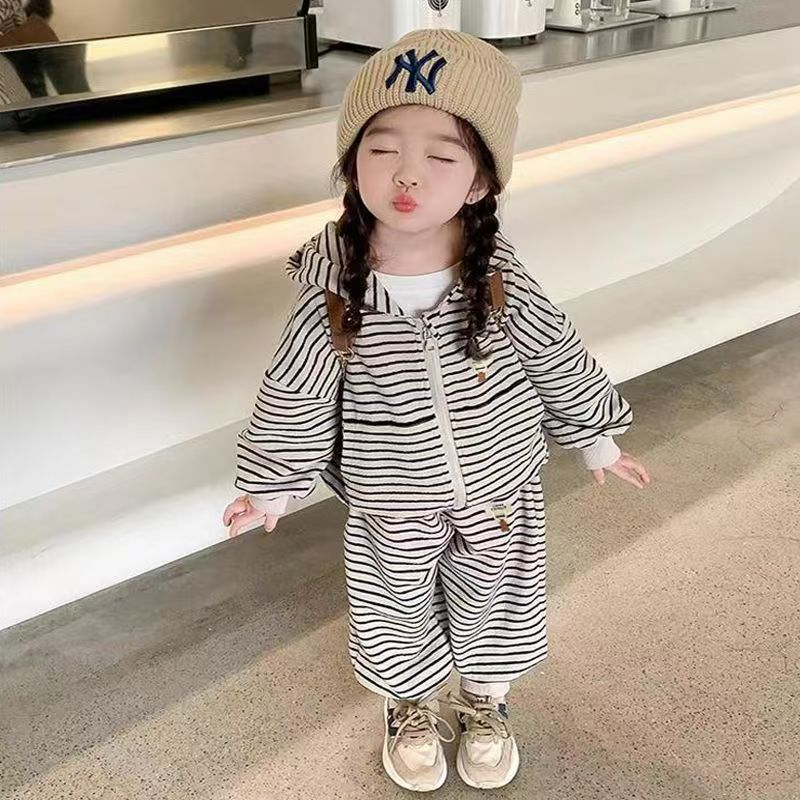 2025新款儿童春季休闲条纹套装韩版女童男童洋气连帽长袖女宝男宝
