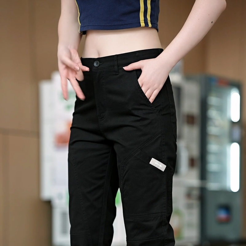 2025新款抗皱免烫显瘦男士休闲裤工装多口袋出游旅游易打理直筒裤