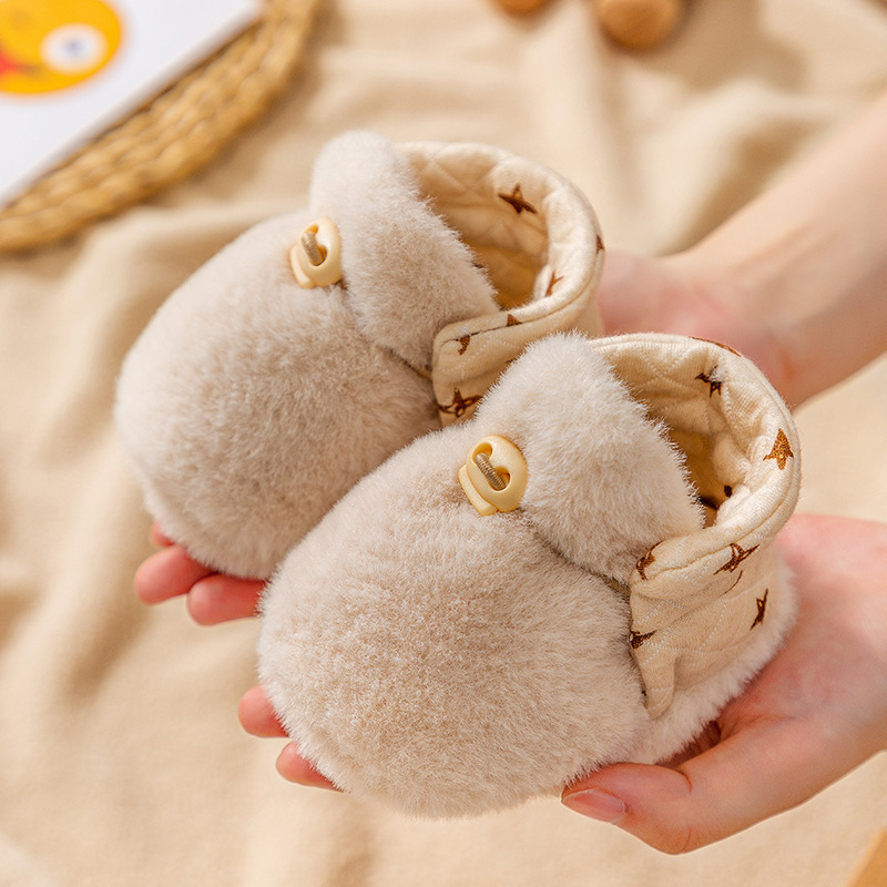 秋冬婴儿鞋软底棉鞋暖0-3-6-12个月新生儿男女宝宝步前可爱鞋袜