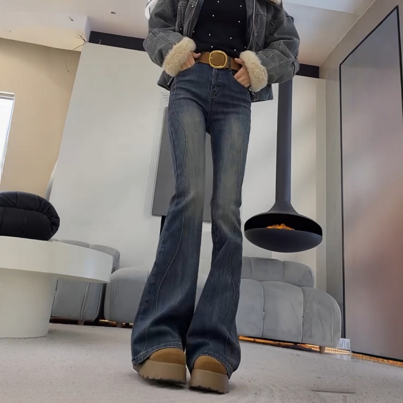 2025秋冬新款线条微喇牛仔裤子大码加绒加厚高腰显瘦弹力马蹄裤女