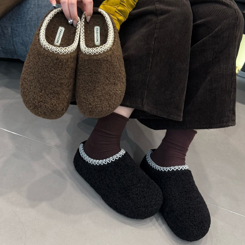 复古防滑平底毛毛拖鞋女外穿2025新款秋冬百搭加绒舒适软底包头拖