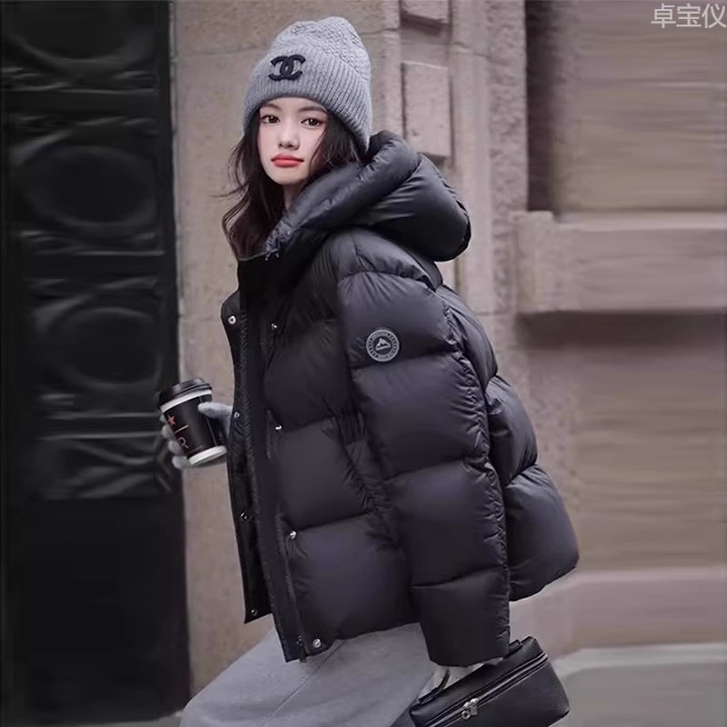2025新款冬季白鸭绒羽绒服女时尚加厚保暖泡芙棉服情侣百搭面包服