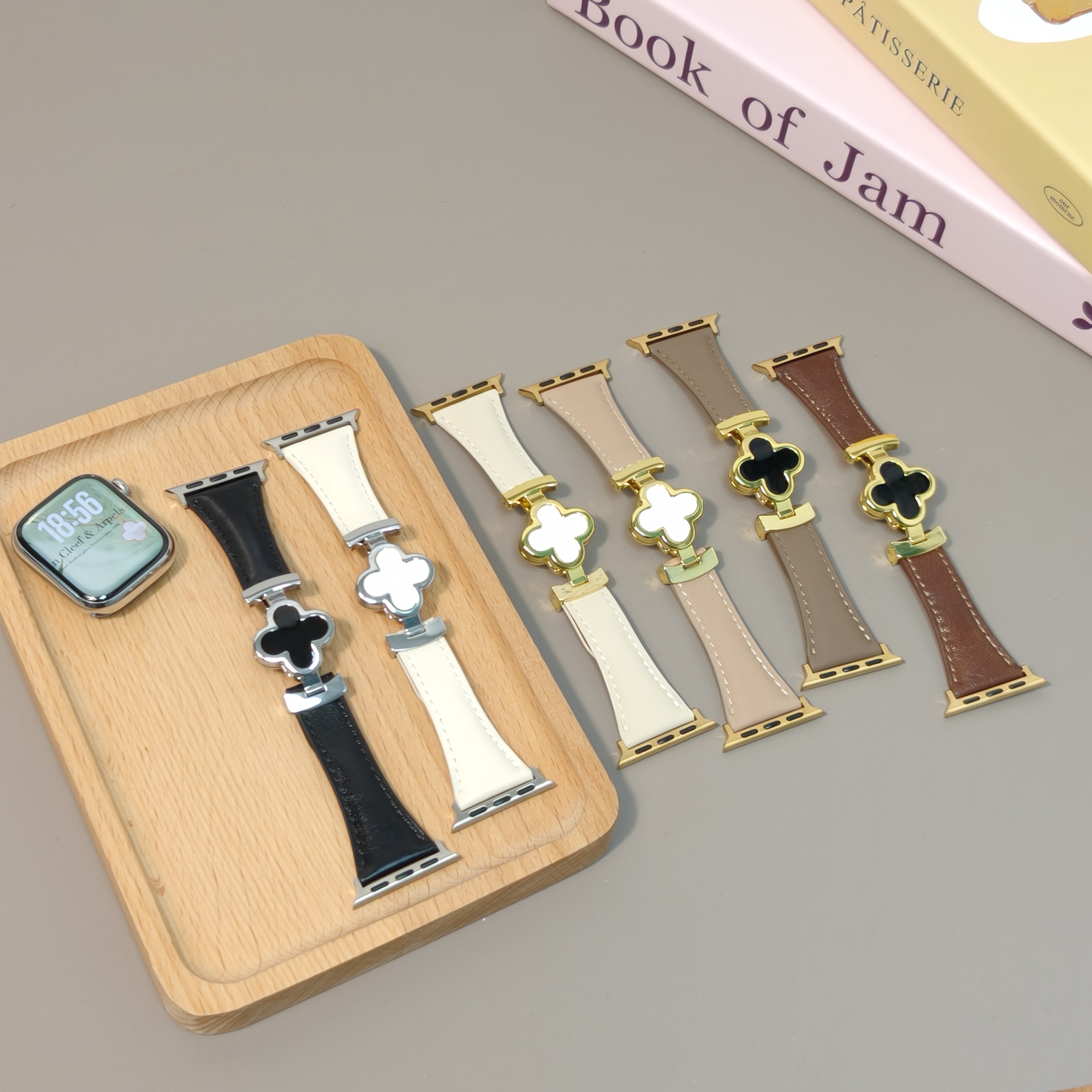 适用苹果手表带S11/10/SE/ultra表带新款四叶草真皮磁吸秋冬皮带