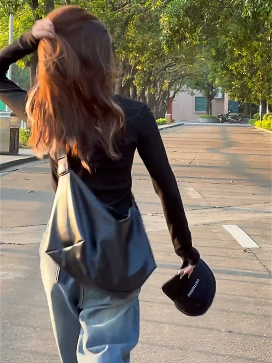 大容量托特包包女软皮休闲百搭慵懒风通勤包上班通勤单肩斜挎包