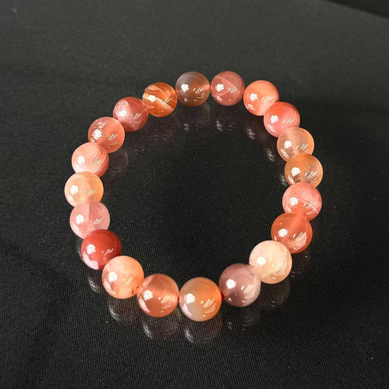 七彩糖果-冰飘南红手串9-10mm左右